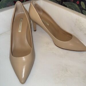 Diane von Furstenberg Heels Womens 9.5 Nude Beige Leather Pumps DVF